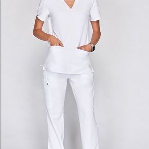AUW Medical White Scrubs